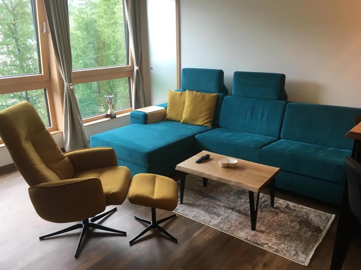 Apartmán s výhľadom na štíty Ovruč 312 Štrbské Pleso Exterior foto
