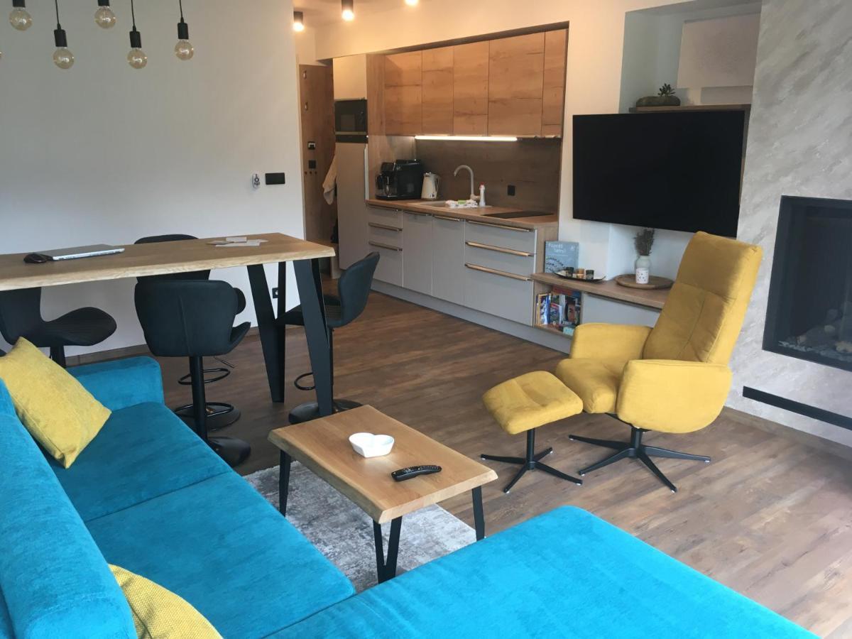 Apartmán s výhľadom na štíty Ovruč 312 Štrbské Pleso Exterior foto