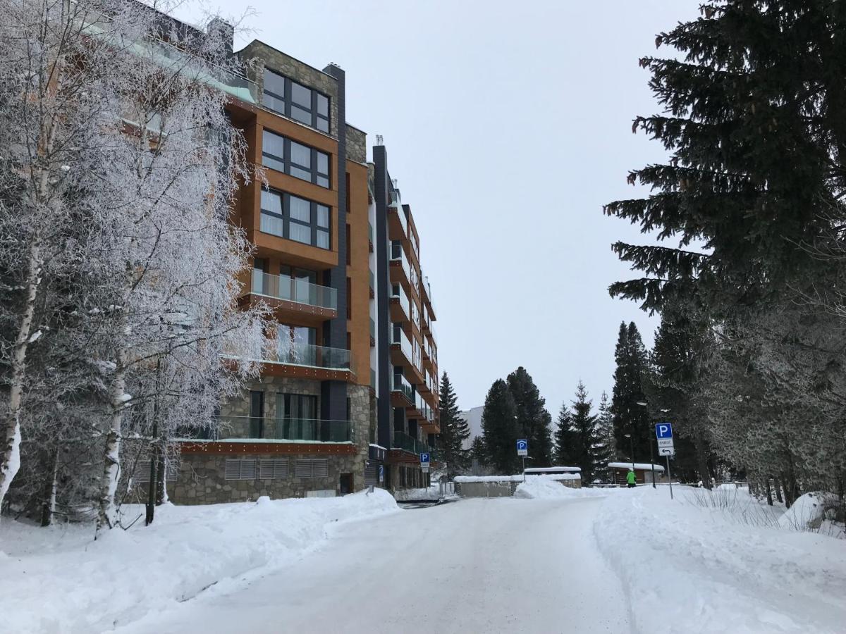 Apartmán s výhľadom na štíty Ovruč 312 Štrbské Pleso Exterior foto